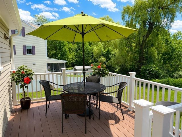 310 Concord Ave, Lexington, MA 02421