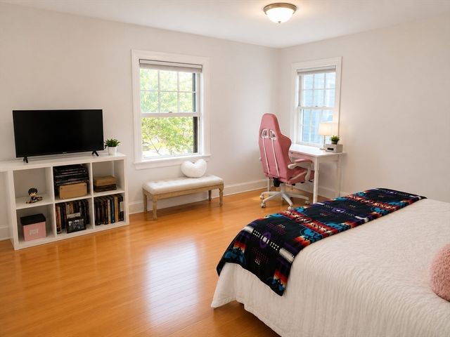 310 Concord Ave, Lexington, MA 02421