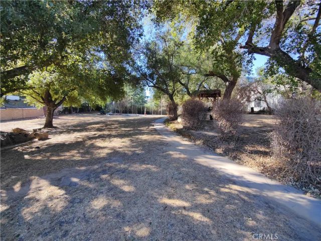22427 Plummer Street, Chatsworth, CA 91311