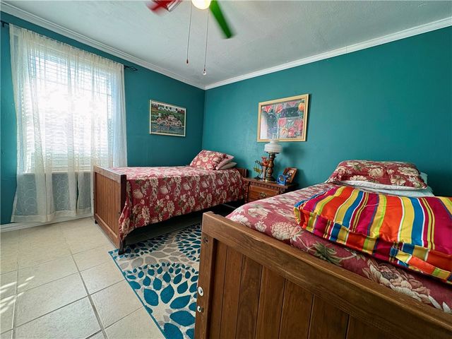 2609 W Highland Ave, Ingleside, TX 78362