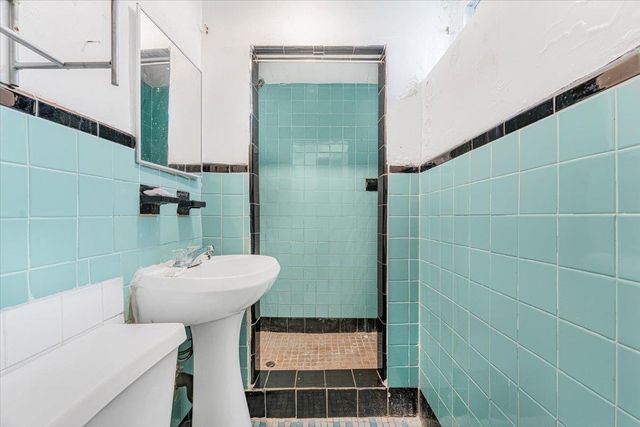 4031 Wickham Avenue, Bronx, NY 10466