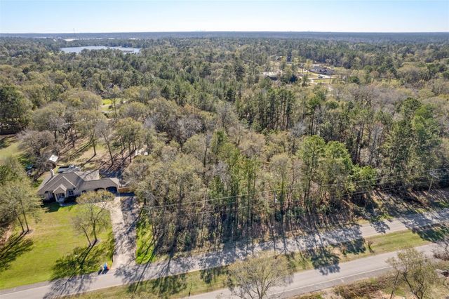 19388 Riverwalk Drive, Porter, TX 77365