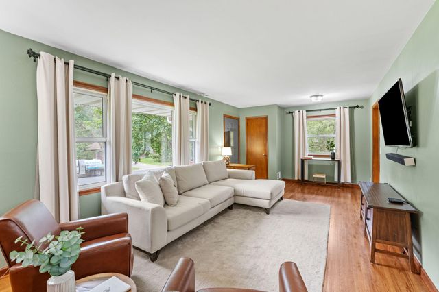 8140 Xerxes Avenue S, Bloomington, MN 55431