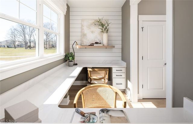 32610 Trillium Court, Avon Lake, OH 44012