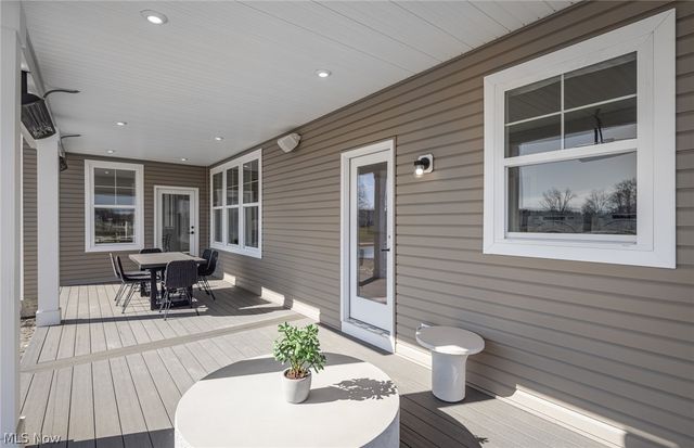 32610 Trillium Court, Avon Lake, OH 44012