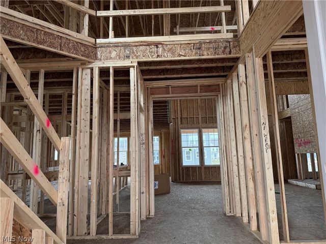 32610 Trillium Court, Avon Lake, OH 44012