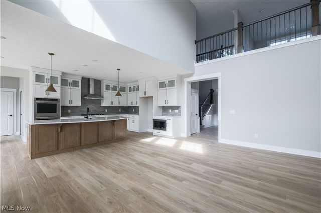 32610 Trillium Court, Avon Lake, OH 44012