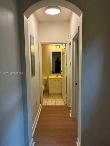 4219 NE 9th St, Homestead, FL 33033
