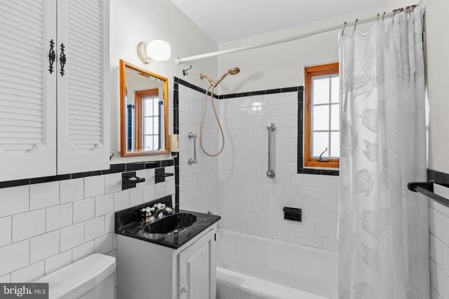 3614 CREST DR, Annandale, VA 22003