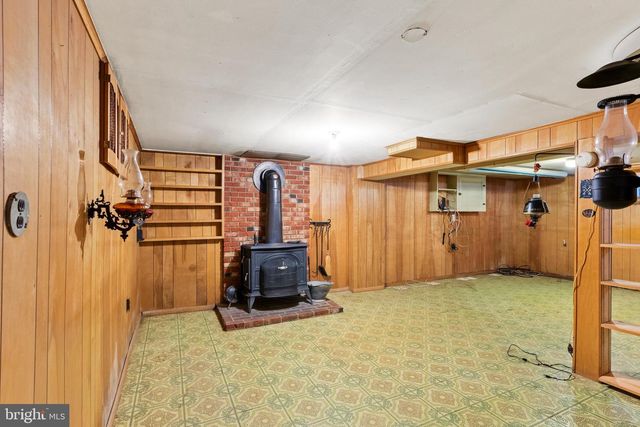 3614 CREST DR, Annandale, VA 22003