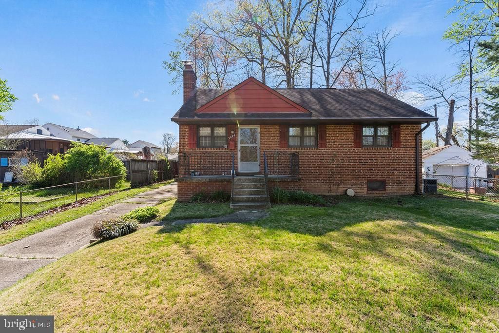 3614 CREST DR, Annandale, VA 22003