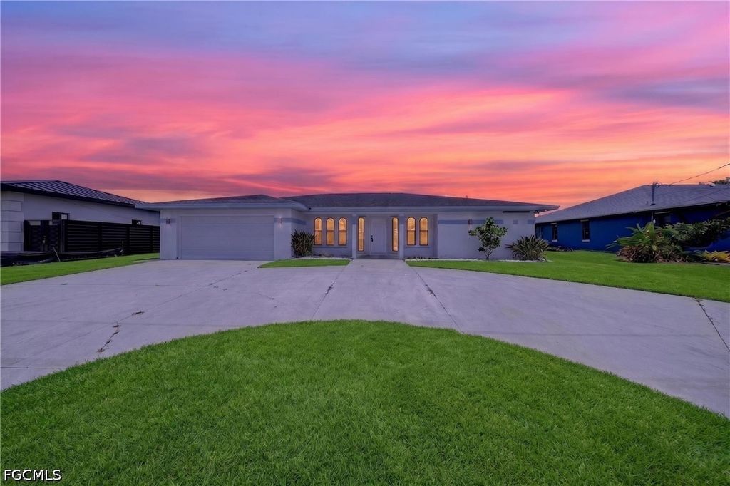 Image 1 of property listing at 1417 Everest PKWY E, Cape Coral, FL 33904