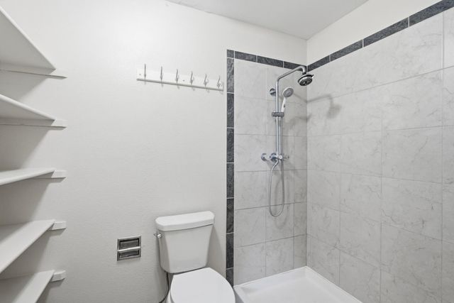 583 Stagecoach Road SE, Rio Rancho, NM 87124