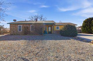 583 Stagecoach Road SE, Rio Rancho, NM 87124