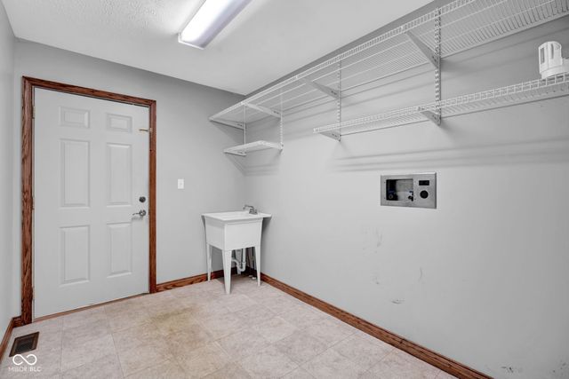 1265 S County Road 125 W, North Vernon, IN 47265