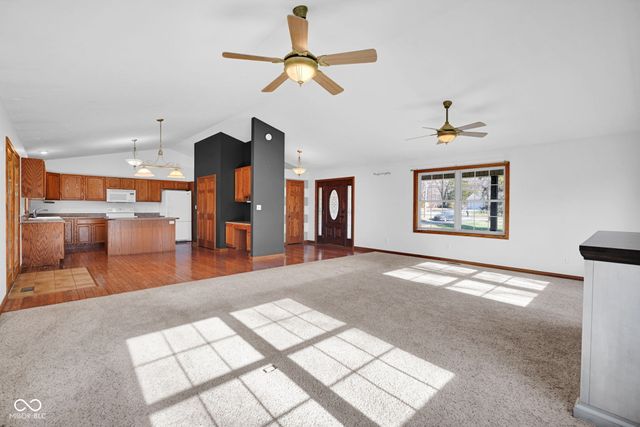 1265 S County Road 125 W, North Vernon, IN 47265