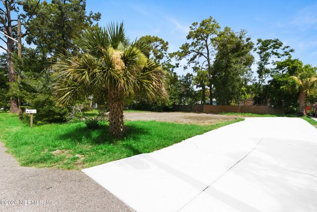 151 ARDELLA Road, Atlantic Beach, FL 32233