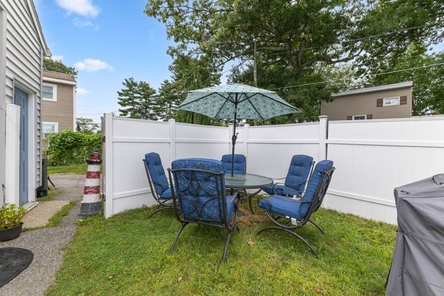 4 Birch, Webster, MA 01570