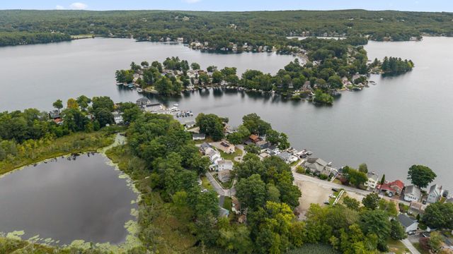 4 Birch, Webster, MA 01570