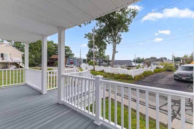 4 Birch, Webster, MA 01570