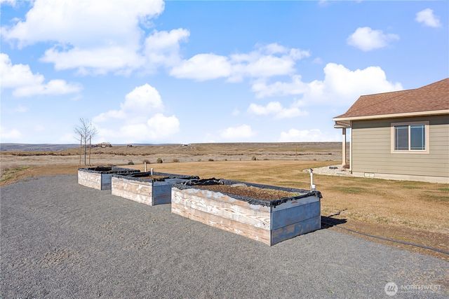 20746 NE Rd D.5, Soap Lake, WA 98851