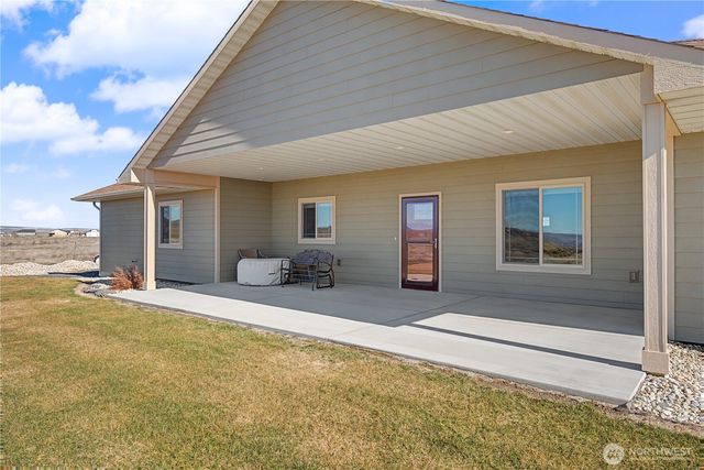 20746 NE Rd D.5, Soap Lake, WA 98851