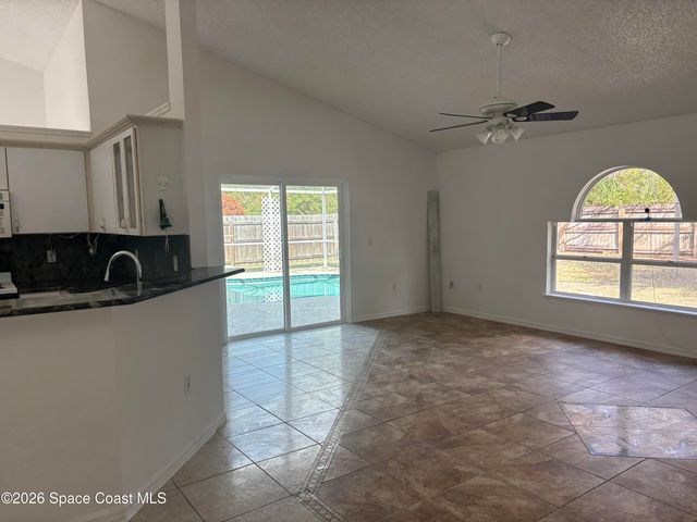 443 Collings Street SE, Palm Bay, FL 32909