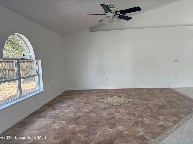 443 Collings Street SE, Palm Bay, FL 32909