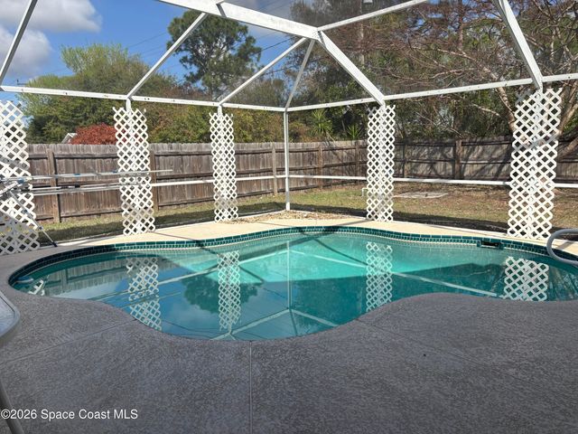 443 Collings Street SE, Palm Bay, FL 32909