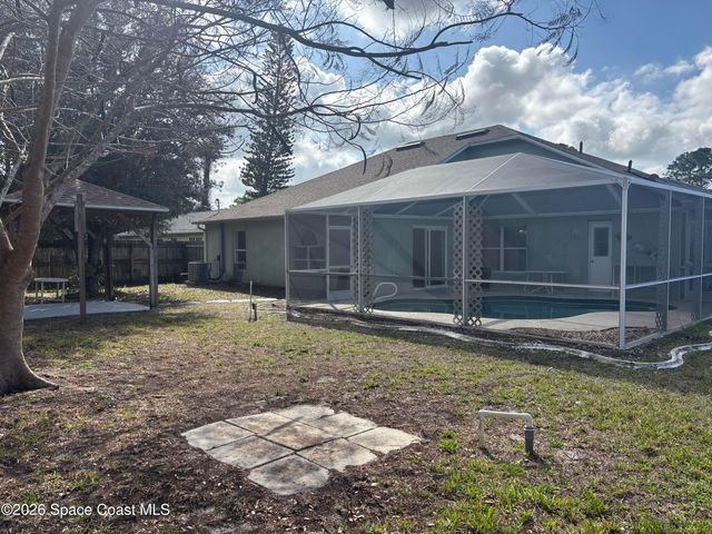 443 Collings Street SE, Palm Bay, FL 32909