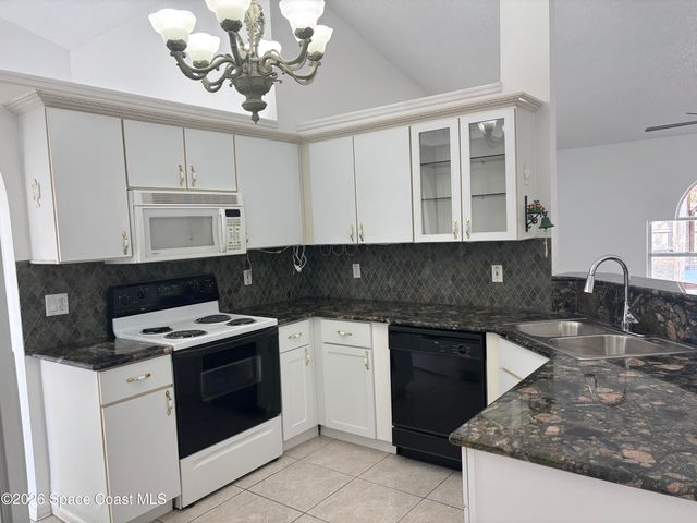 443 Collings Street SE, Palm Bay, FL 32909