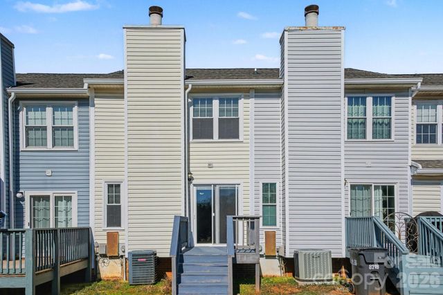 8221 Circle Tree Lane, Charlotte, NC 28277