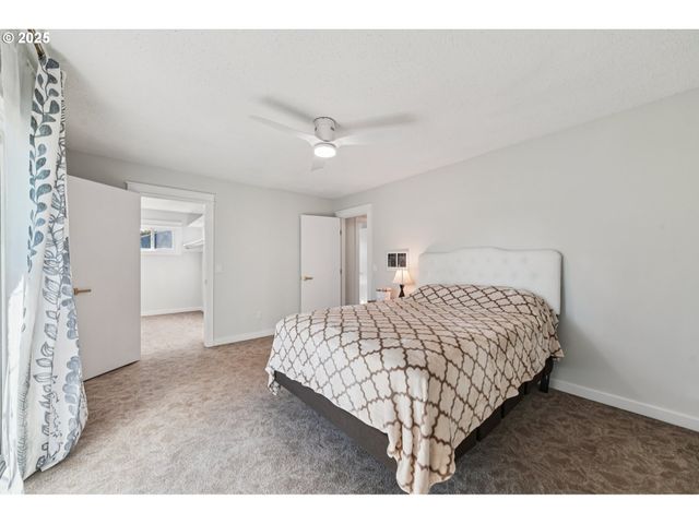 1302 Ne HOGAN Dr #169, Gresham, OR 97030