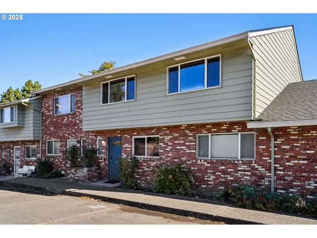 1302 Ne HOGAN Dr #169, Gresham, OR 97030