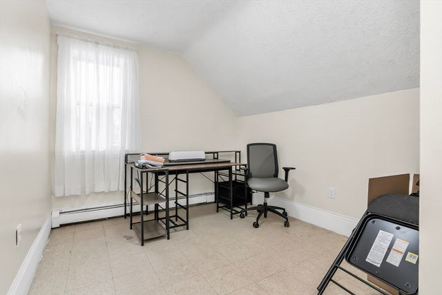 70 Butler St, Lawrence, MA 01841