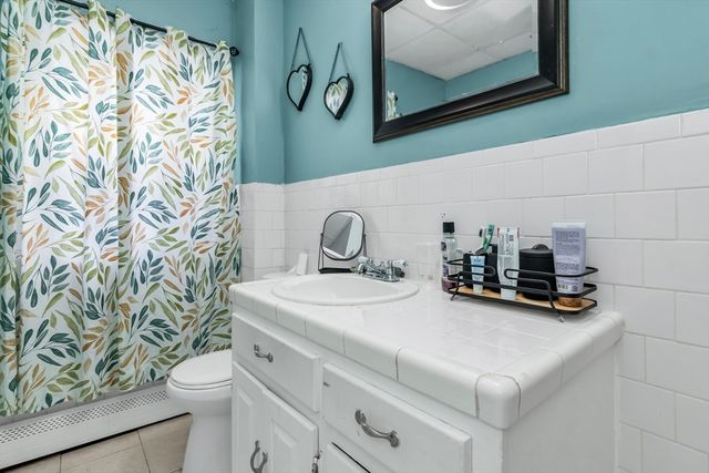 70 Butler St, Lawrence, MA 01841