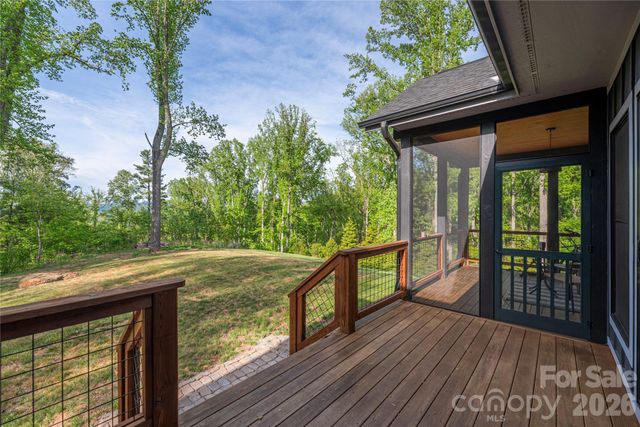 660 Elk Mountain Scenic Highway, Asheville, NC 28804