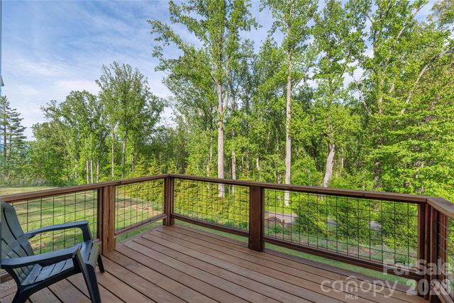 660 Elk Mountain Scenic Highway, Asheville, NC 28804