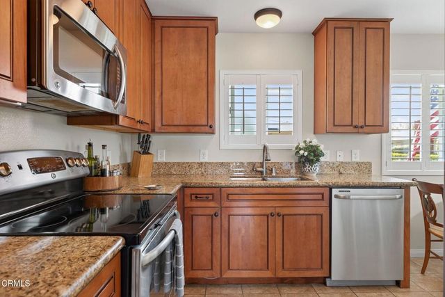 271 E Fiesta Green, Port Hueneme, CA 93041