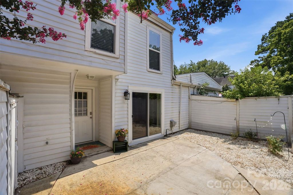 7403 Mystic Lane, Charlotte, NC 28227