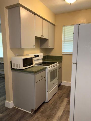 317 N 61st Terrace 6, Hollywood, FL 33024