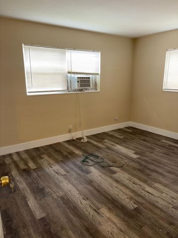 317 N 61st Terrace 6, Hollywood, FL 33024