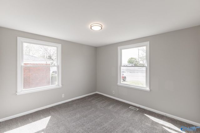 3604 N Memorial Parkway North NE, Huntsville, AL 35810