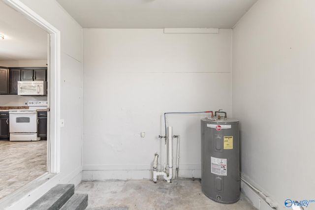 3604 N Memorial Parkway North NE, Huntsville, AL 35810