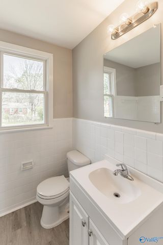 3604 N Memorial Parkway North NE, Huntsville, AL 35810