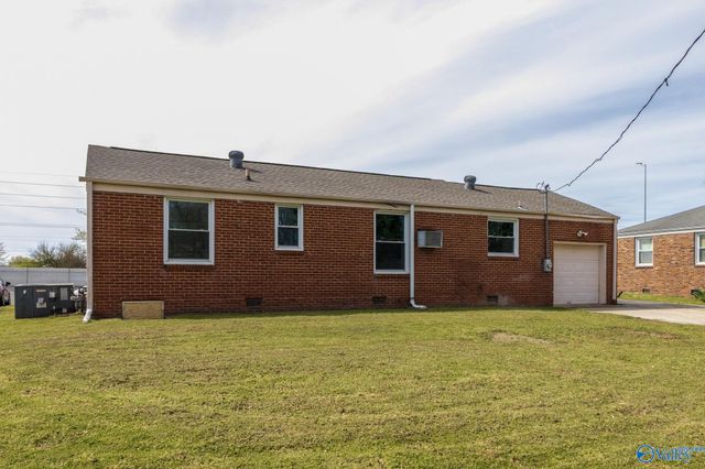 3604 N Memorial Parkway North NE, Huntsville, AL 35810