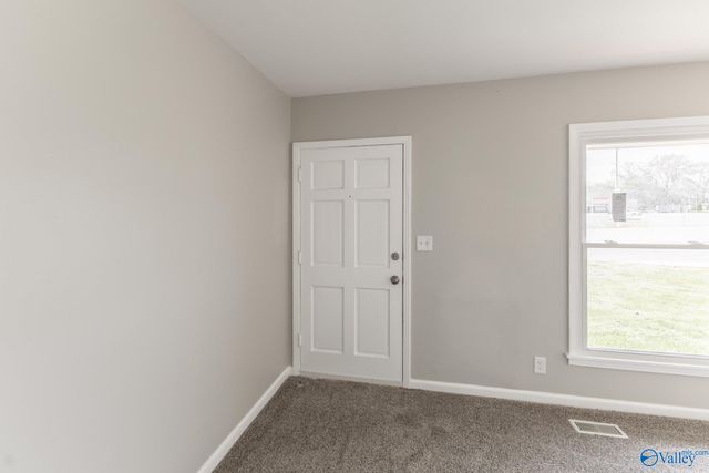 3604 N Memorial Parkway North NE, Huntsville, AL 35810