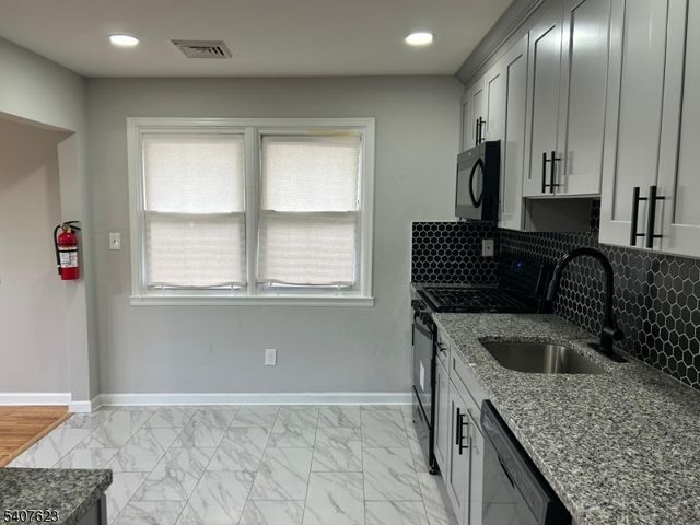 40 Johnson Ave, Cranford Twp., NJ 07016