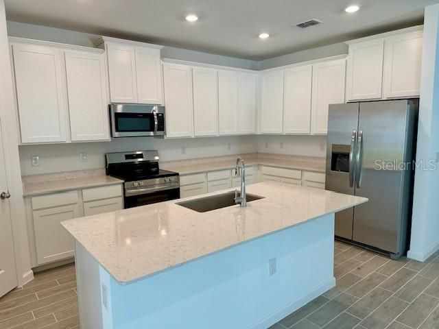 4511 NW 14TH LOOP, Ocala, FL 34482