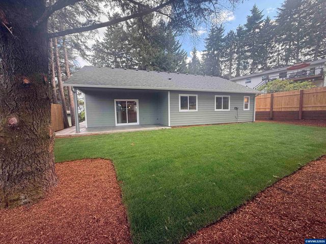 4455 Matthews Lp S, Salem, OR 97302